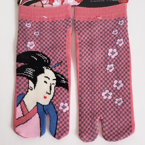 Japanese TABI SOCKS Cherry Blossom Art Flip Flop Split Toe Ninja Kawaii Geisha - Picture 1 of 6